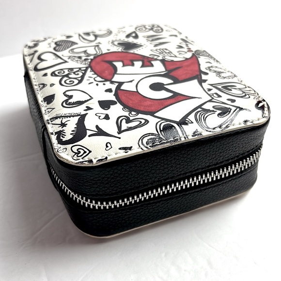 Brighton black and white heart print Leather Jewelry Box - Picture 6 of 11